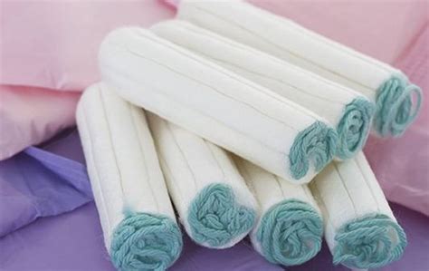 How long can you wear a tampon in the ocean?