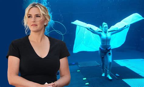 How long did Kate Winslet hold her breath underwater for Avatar 2?