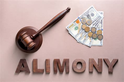 How long do most people pay alimony?