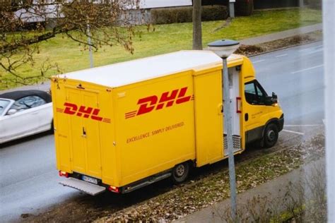 How long does DHL usually take?