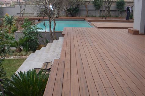 How long does decking last?