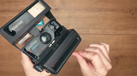 How long does it take for a Polaroid battery to charge?