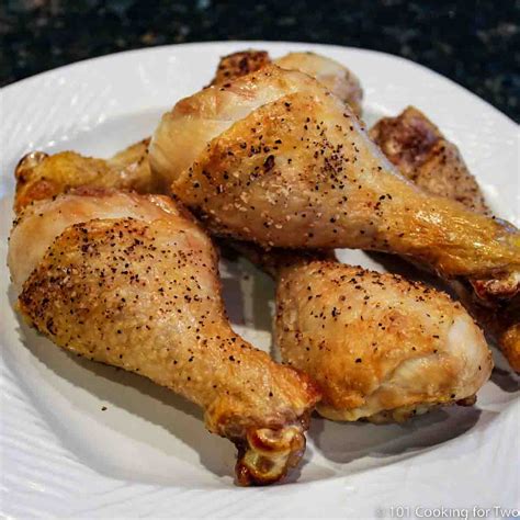 How long does it take for chicken to fully cook in the oven?