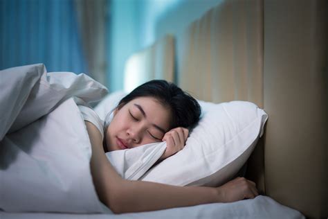 How long is a person in deep sleep?