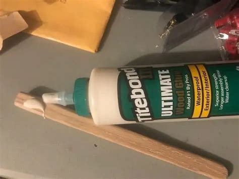 How long should wood glue last?