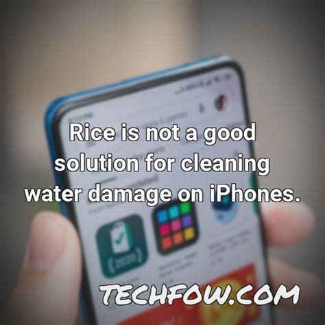 How long to leave a wet phone in rice?