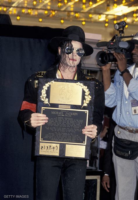 How many Guinness World Records does Michael Jackson have?