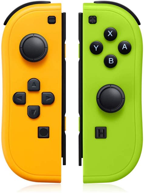 How many Joy-Cons for 3 players?