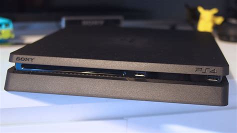 How many USB ports does PS4 have?