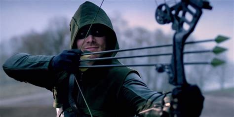 How many arrows does Oliver carry?