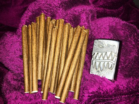 How many blunts can 28 grams make?