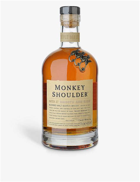 How many calories are in a monkey shoulder?