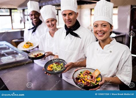 How many chefs in a kitchen?