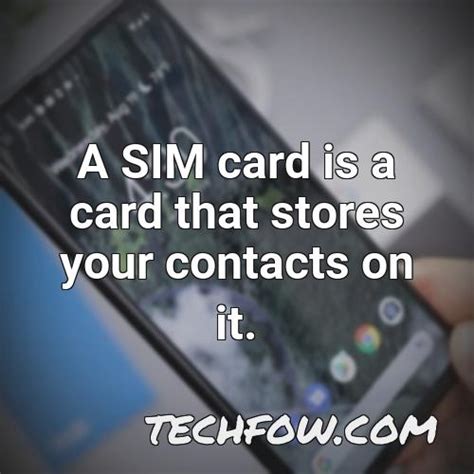 How many contacts can be saved in SIM?
