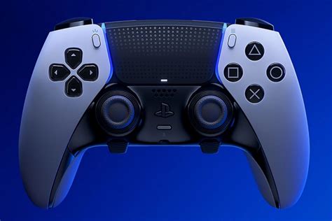 How many controllers come with a new PS5?