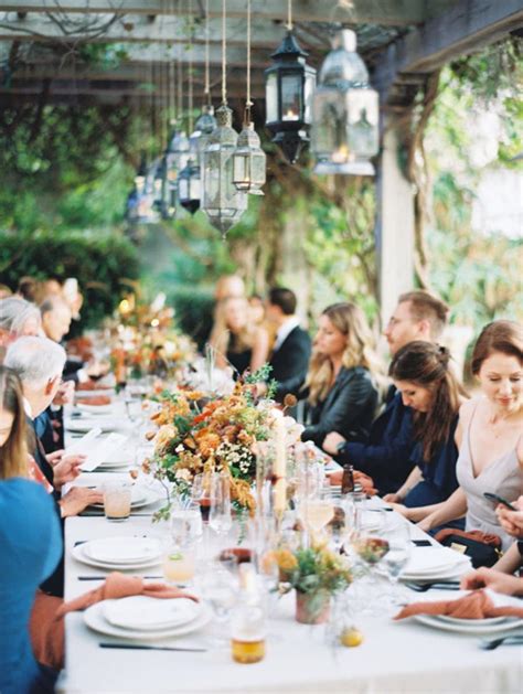 How many hours should a rehearsal dinner be?