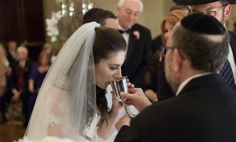 How many marriages are allowed in Judaism?