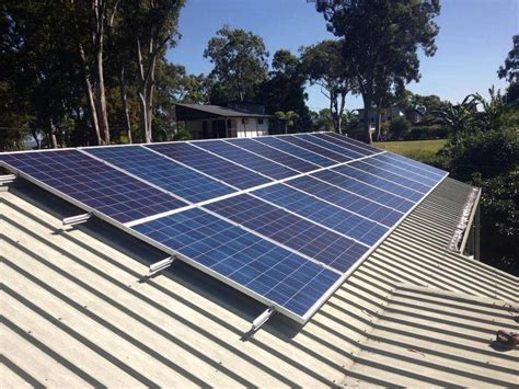 How many panels in a 5kW solar system?