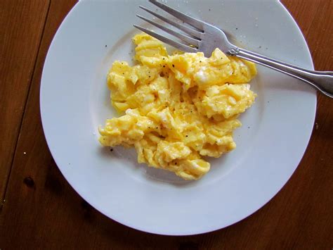 How many points is 2 scrambled eggs?