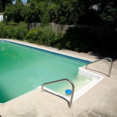 How many times should a pool turn over in a day?