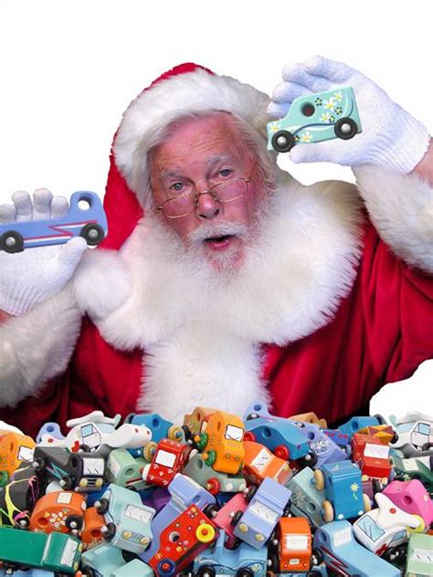 How many toys does Santa make?
