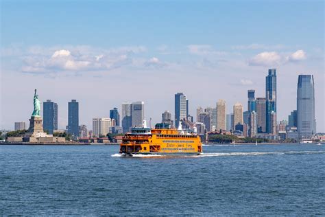 How much do Staten Island Ferry drivers make?