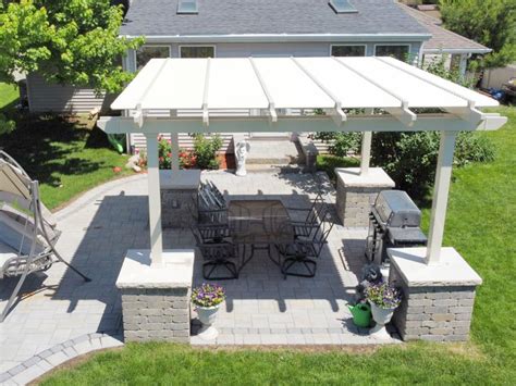 How much does a pergola cost 2023?