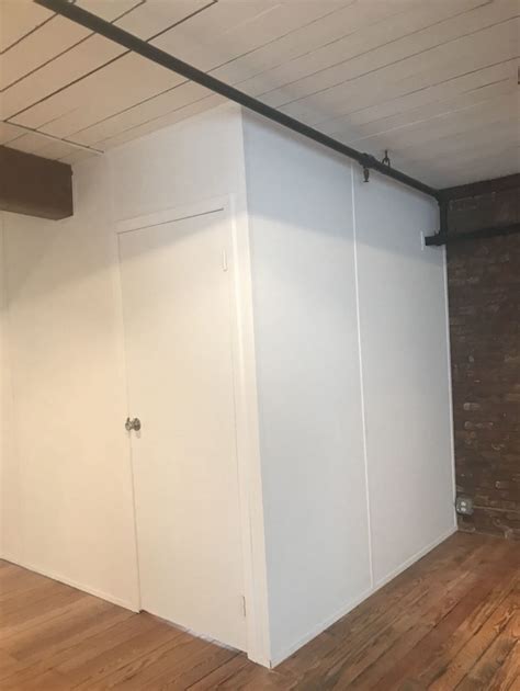 How much does it cost to build a flex wall?
