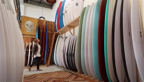 How much does it cost to ship a surfboard UK?