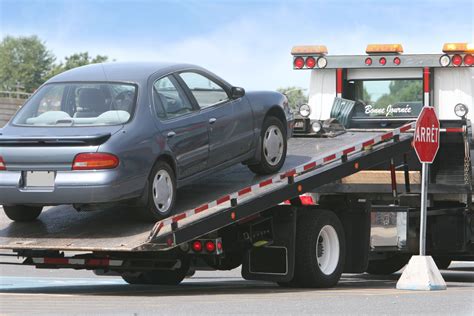 How much does it cost to tow a car in Dallas?