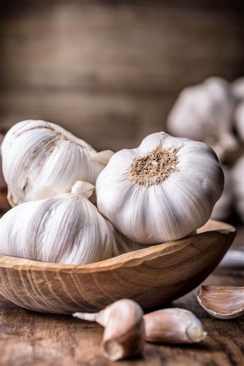 How much garlic do you get from one clove?