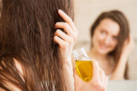 How much hair is normal to lose oiling?