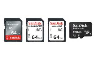 How much heat can an SD card withstand?