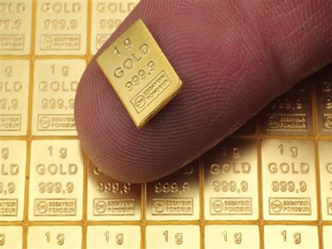 How much is 1 gram of gold worth?