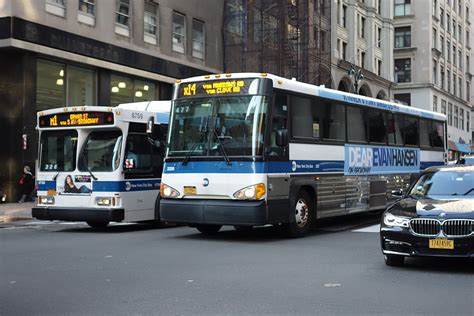 How much is the express bus to Staten Island?