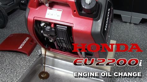 How much oil does a Honda 2000 watt generator hold?