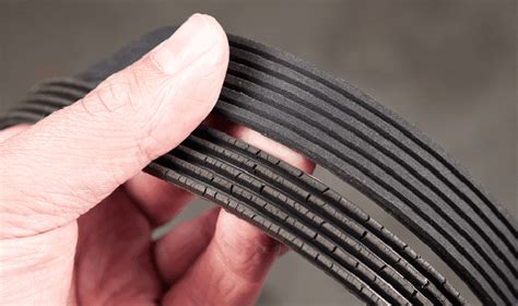 How much play should a serpentine belt have?