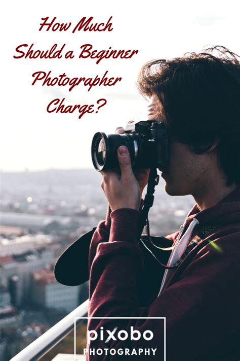 How much should a beginner photographer make?