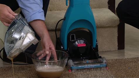 How much soap do you put in a Bissell carpet cleaner?