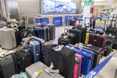 How much will an airline reimburse for lost luggage?