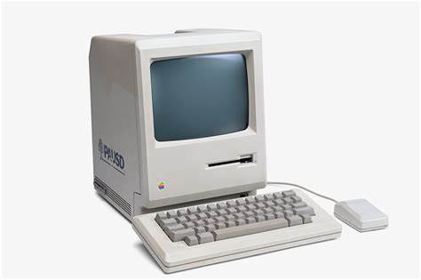 How old is Apple 7?