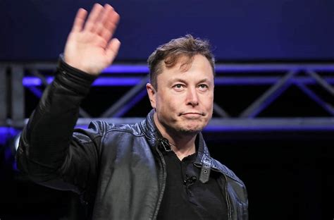How rich is Elon Musk?