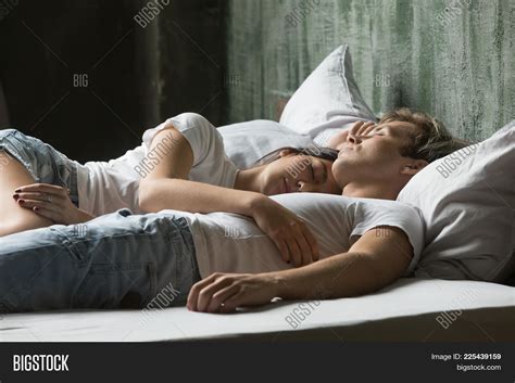 How should I sleep with my boyfriend?