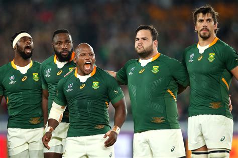 How tall are South African rugby players?