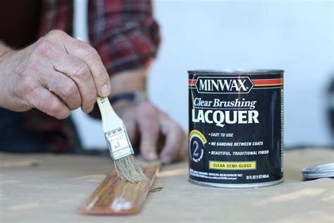 How thick can lacquer be applied?