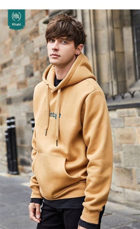 How to be fashionable with a hoodie?