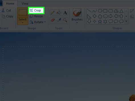 How to crop an image in Paint?