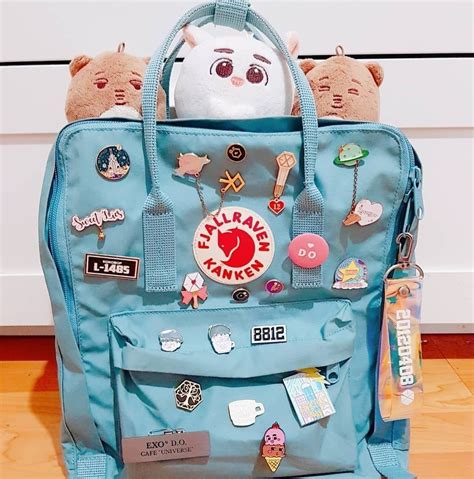 How to decorate your backpack aesthetic?