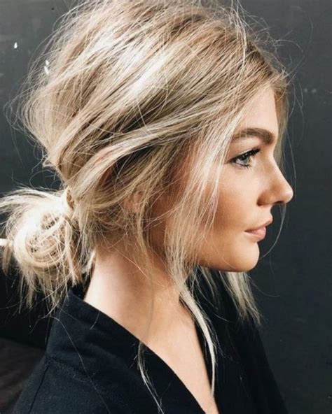 How to do a lazy hairstyle?