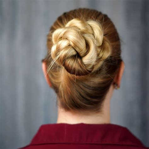 How to do a rope twist bun?